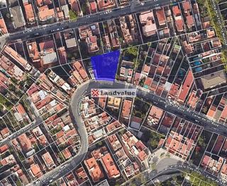 Terreno en venta en El Carmel en Barcelona