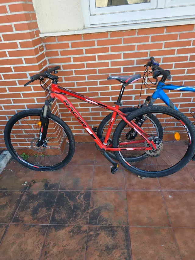 Bicicletas y patinetes