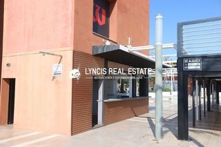 Local comercial en venta en Punta Umbría