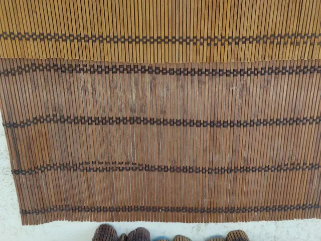 8 manteles individuales de madera