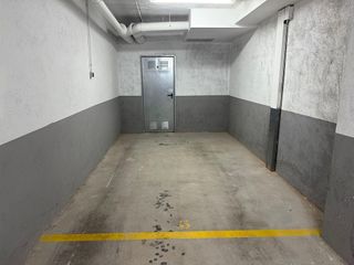 Garaje en venta en Santa Eugènia en Girona