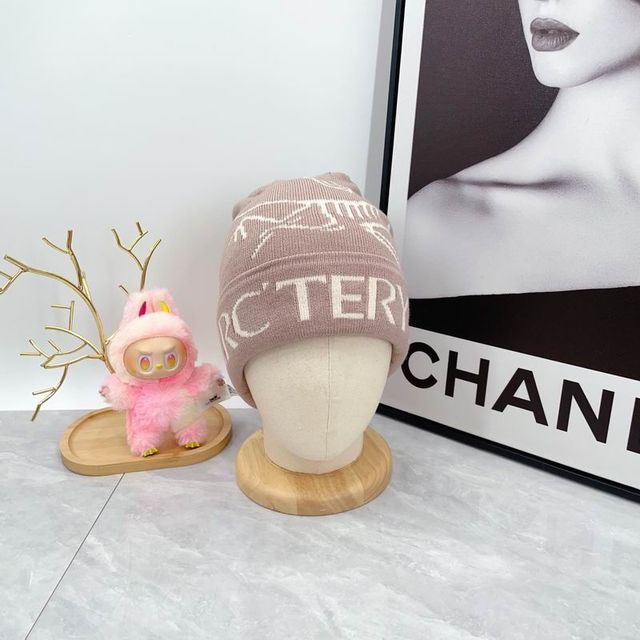 Gorro Arc'teryx Rosa