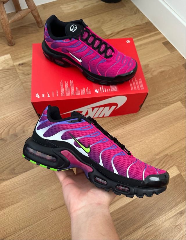 Nike Air Max Plus Tn “Black Purple Burgundy”
