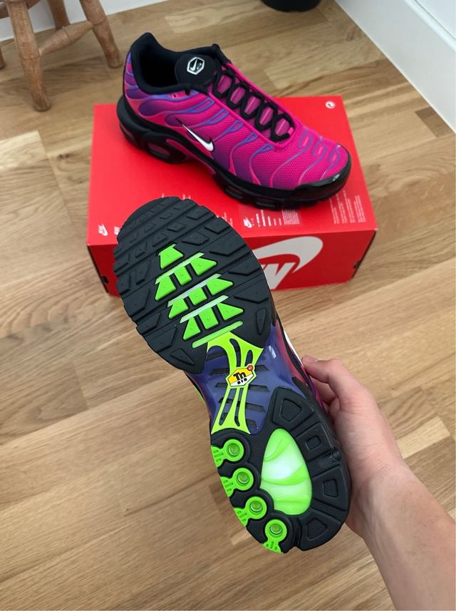 Nike Air Max Plus Tn “Black Purple Burgundy”