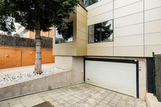 Chalet en alquiler en Peñagrande en Madrid