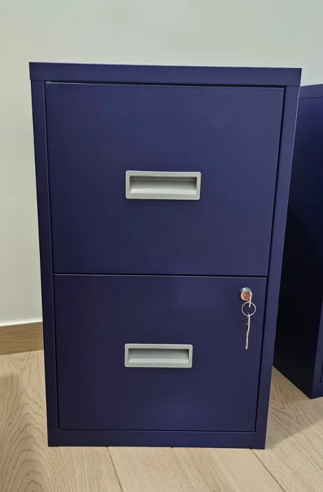 archivadores de metal de dos cajones, marca BISLEY