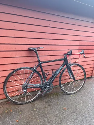 Bicicleta carbono RITTE ligera