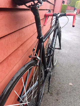 Bicicleta carbono RITTE ligera