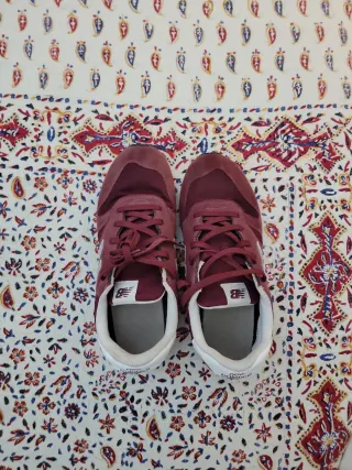 Zapatillas New Balance Rojo Talla 40