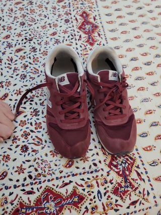 Zapatillas New Balance Rojo Talla 40