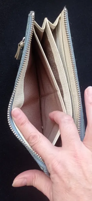 Cartera Tous Azul y Beige