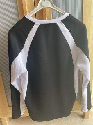 Sudadera Negra y Blanca Hombre