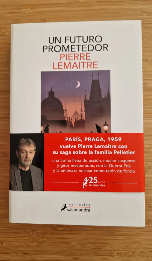 Un futuro prometedor / A Promising Future (Span...