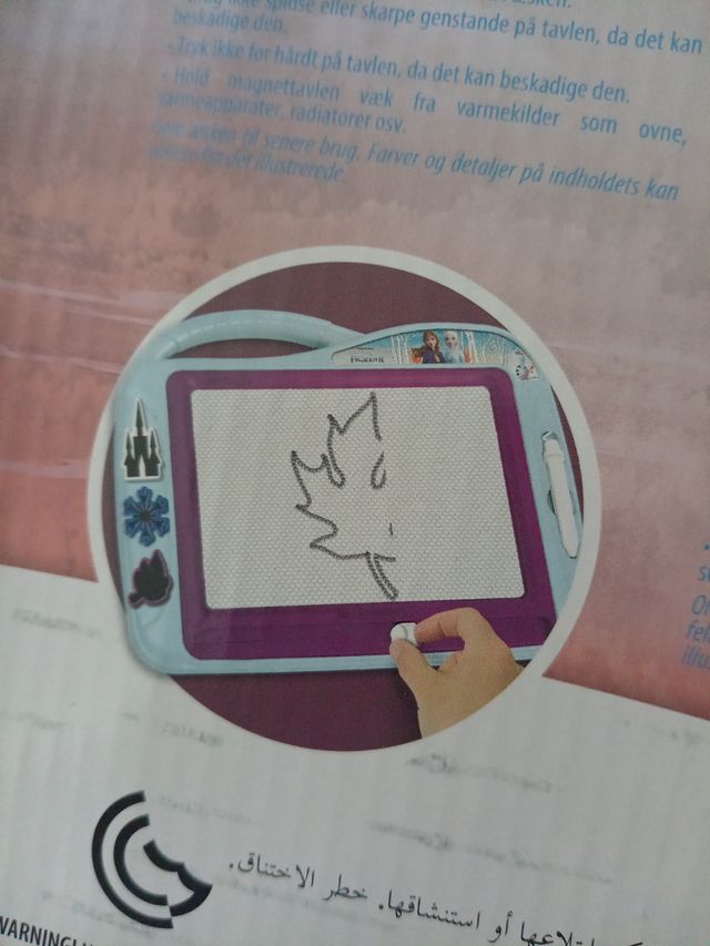 Pizarra Magnética Frozen II Clementoni