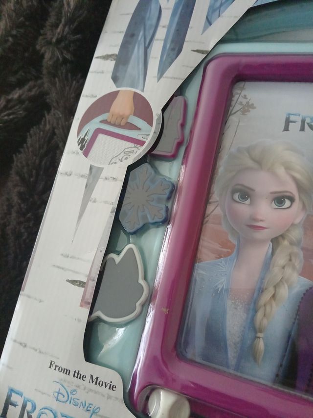 Pizarra Magnética Frozen II Clementoni