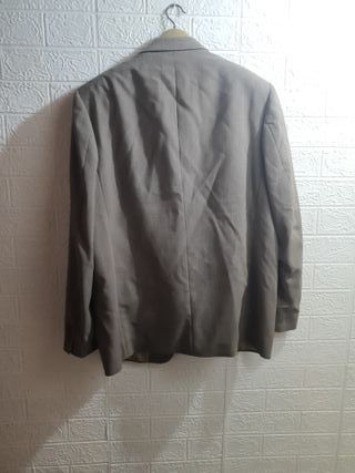 Chaqueta de traje beige hombre
