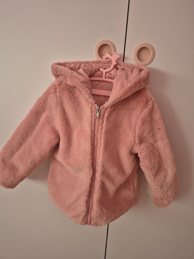 Chaqueta rosa Mayoral reveesible.talla 3/4