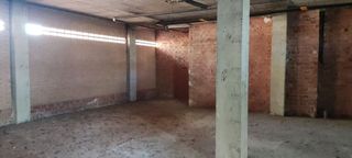 Local comercial en alquiler en Andújar