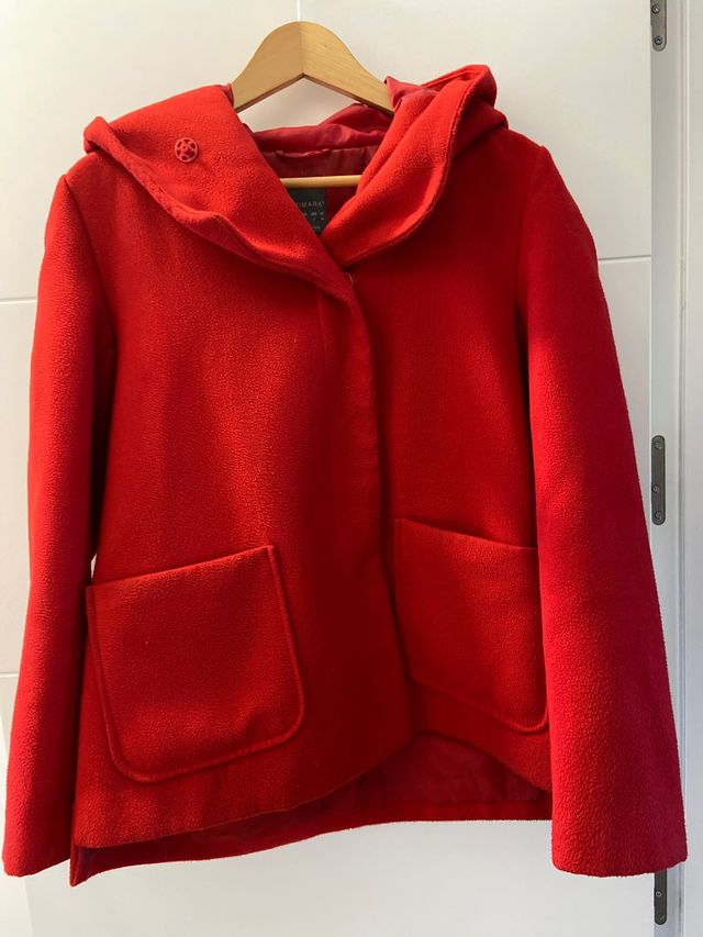 Abrigo Rojo Primark  Talla 40 europa 12 UK