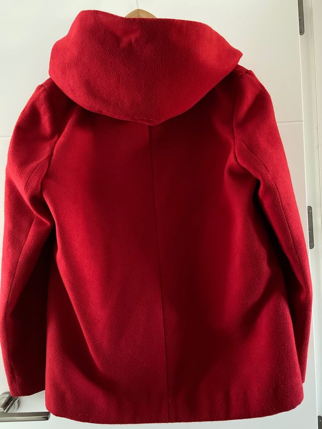 Abrigo Rojo Primark  Talla 40 europa 12 UK