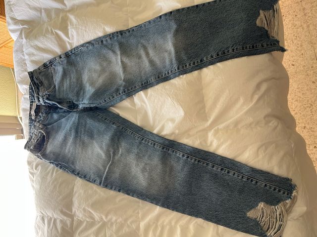 Vaqueros Zara Desgastados