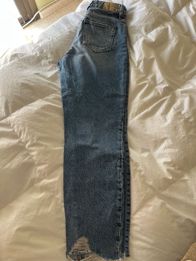 Vaqueros Zara Desgastados