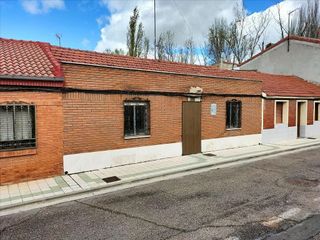 Casa adosada en venta en El Cristo en Palencia
