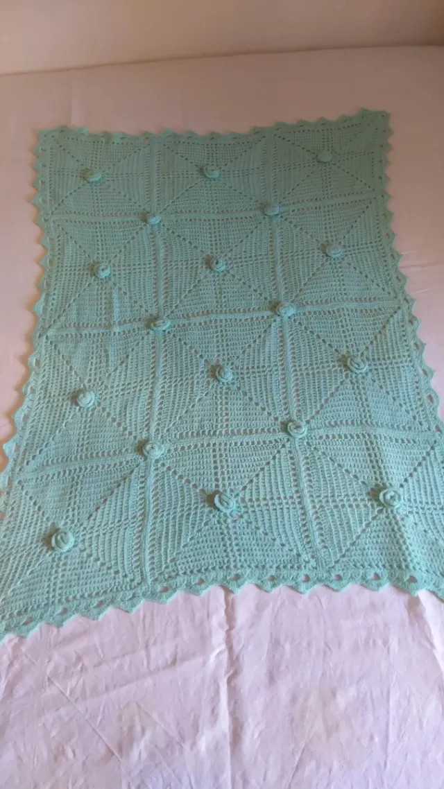 Copertina uncinetto vintage color menta