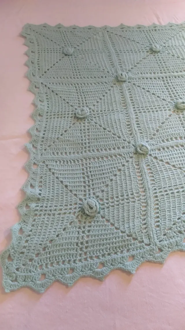 Copertina uncinetto vintage color menta