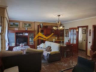Chalet en venta en Bailén