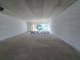 Local comercial en venta en El Barral Ferial en Coslada