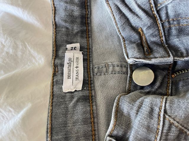 Vaqueros Renatta&Go grises acampanados