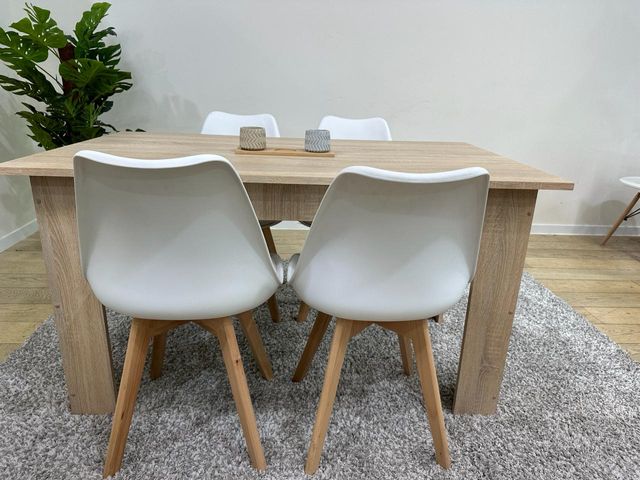 Mesa Comedor Madera 140x80cm + 4 Sillas Blancas