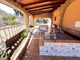 Chalet en alquiler en Zona Urbanizaciones en Alzira