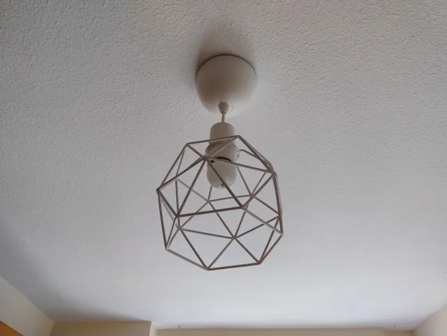 Lámpara de techo geométrica blanca