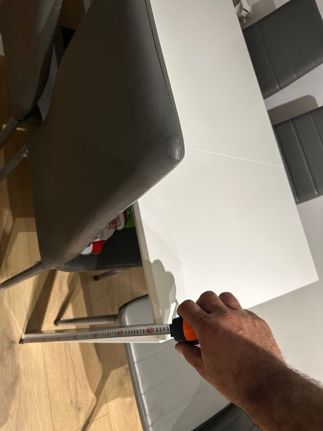 Mesa de cocina blanca-SIN SILLAS