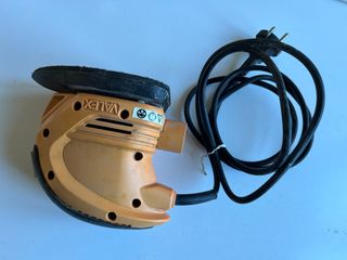 Levigatrice orbitale Valex con carta vetrata