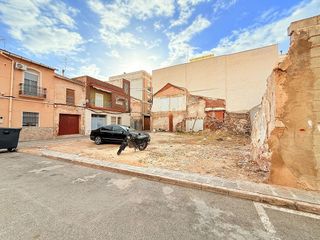 Terreno en venta en Albatera