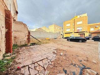 Terreno en venta en Albatera