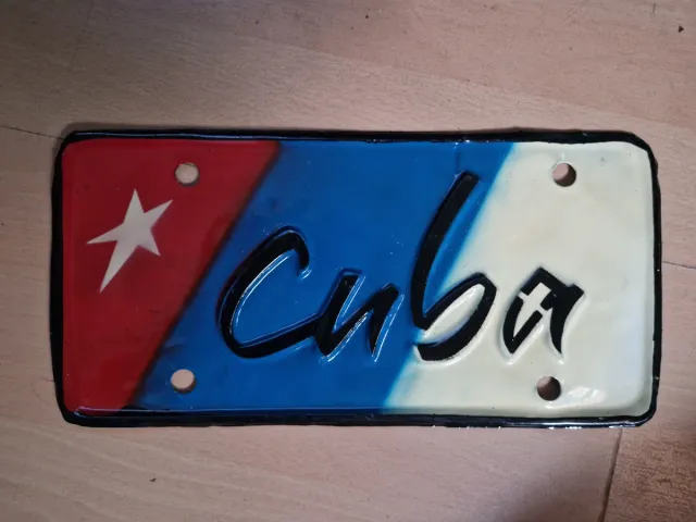 Matrícula decorativa Cuba