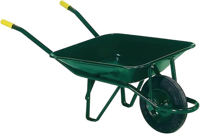 Carretilla verde de jardín