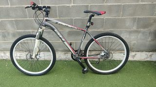 Bicicleta BH Mutant Gris y Roja bh peak 6.5