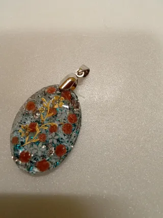 Colgante Resina Hecho a Mano