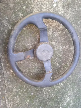 Volante Renault Super 5