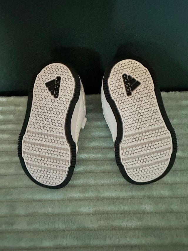 Zapatillas Adidas Blancas Velcro Niños