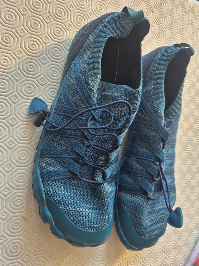 Scarpe barefoot indossate una volta