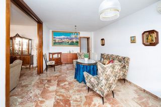 Piso en venta en Pajaritos - Plaza de Toros en Granada