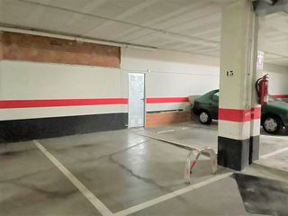 Garaje en venta en Portillejo - Valdegastea en Logroño