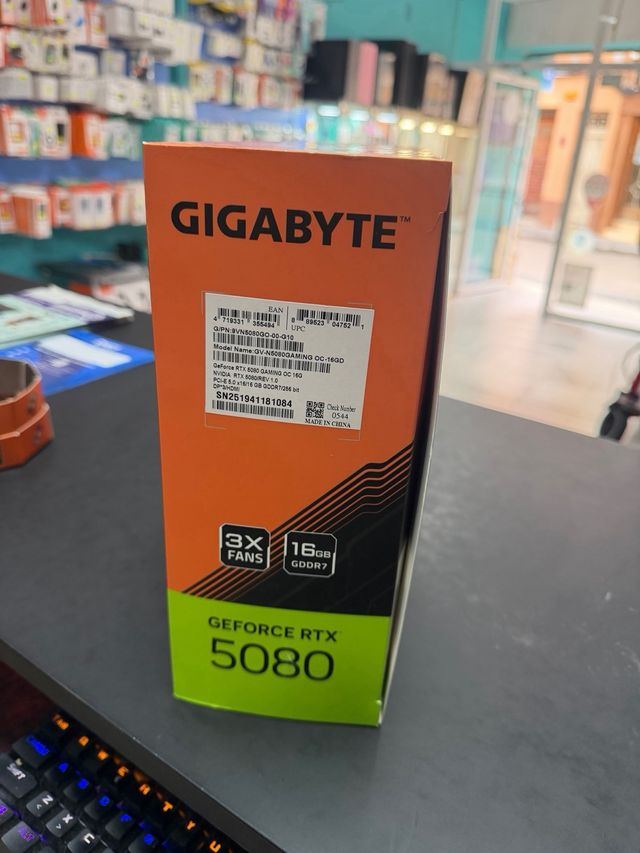 Gigabyte RTX 5080 16GB Gaming OC