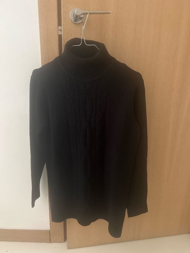 Maglia collo alto nera